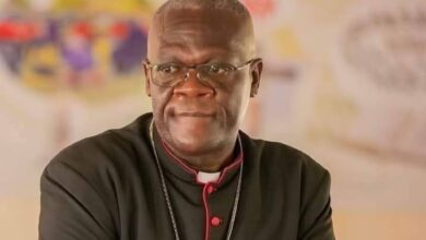 The Catholic Church has directed all parish priests in Lusaka to publicly read a statement of solidarity with Archbishop of Lusaka, Most Reverend Dr Alick Banda, during Mass today. The directive follows the summoning of Archbishop Banda by the Drug Enforcement Commission (DEC), where he is expected to appear tomorrow in connection with investigations into allegations that he received a Toyota Hilux from the Zambia Revenue Authority (ZRA). The vehicle is reportedly among those allegedly disposed of without following laid-down legal procedures. In a formal notice addressed to all parishes, Archdiocese of Lusaka Vicar General Reverend Father Andrew Simpasa instructed that the Zambia Conference of Catholic Bishops (ZCCB) statement of solidarity must be read by the presiding priest during announcements at all Masses today. “This serves to inform all the faithful, clergy, religious, and all parish priests in the Archdiocese of Lusaka that the ZCCB Statement of Solidarity with Archbishop Most Reverend Dr Alick Banda, and the Catholic faithful in Zambia, MUST be read by the presiding priest at all Masses during the announcements on Sunday, January 4, 2026, the Solemnity of the Epiphany of the Lord,” Father Simpasa said. Father Simpasa further invited all Catholic faithful to attend a solidarity Mass scheduled for Monday, January 5, 2026, at the Cathedral of the Child Jesus in Lusaka, beginning at 08:00 hours. He explained that following the Mass, Archbishop Banda would, in compliance with the laws of the Republic of Zambia, report to the DEC offices as required. “Accordingly, we shall be most obliged if this is complied with. May the Light of Christ continue to illumine our hearts, minds, and the soul of our nation, the Republic of Zambia,” Father Simpasa said