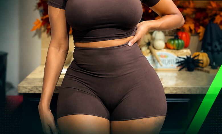 Stylish Woman’s S*X Photo Sparks Social Media Buzz